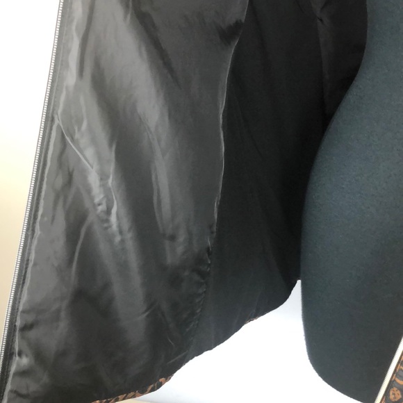 Andrew Mark leopard vest - Picture 6 of 6